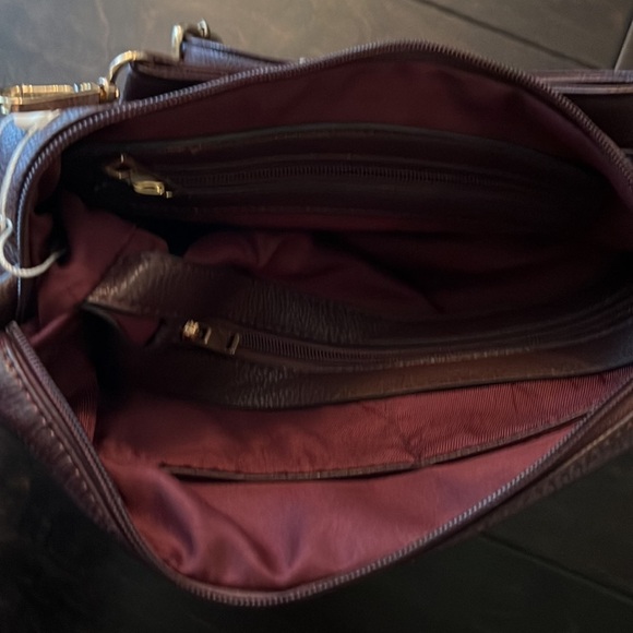 Sandra Robert’s Squared brown bag - Picture 5 of 5